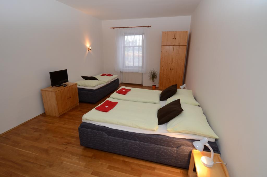 Apartments Karlin Прага Номер фото