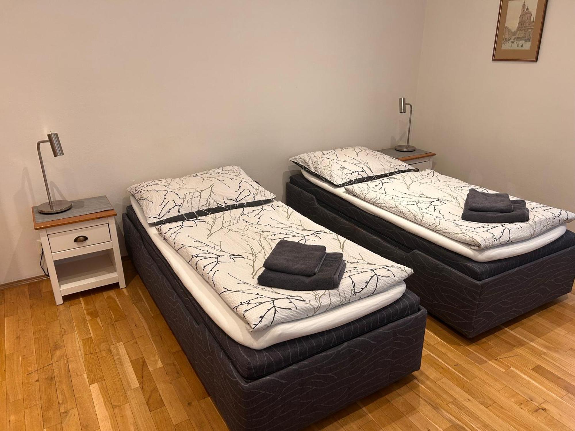Apartments Karlin Прага Экстерьер фото
